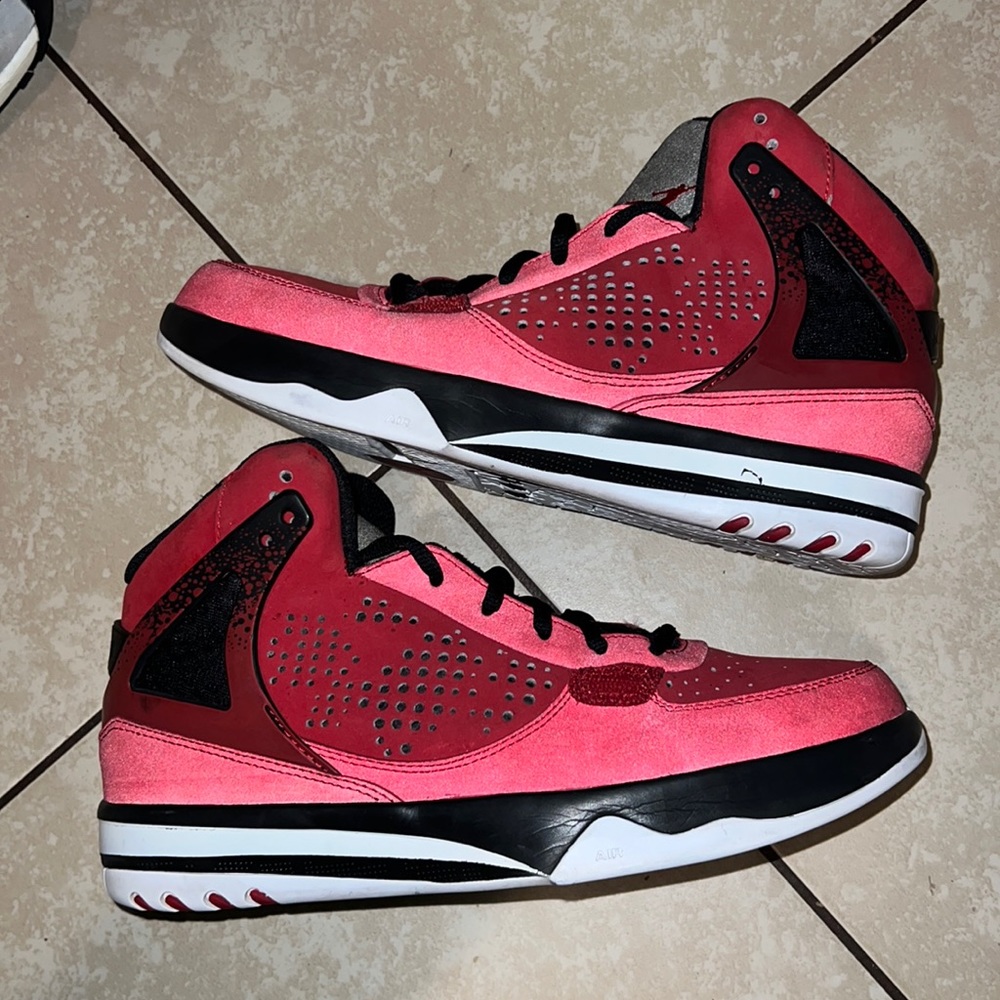Jordan size 8